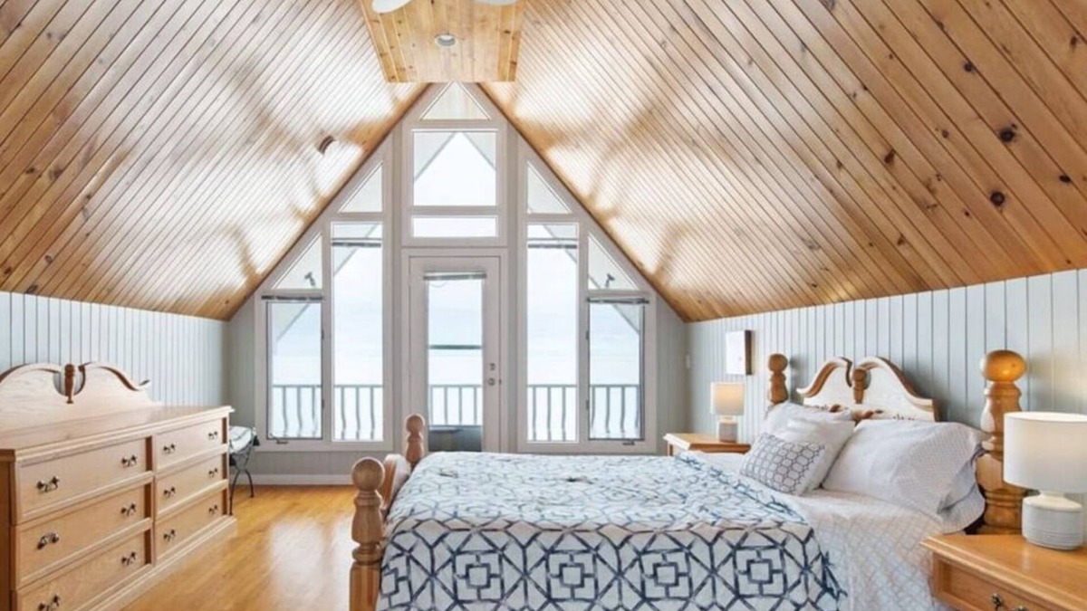 Beaubassin East House | East Coastal- Waterfront Cottage