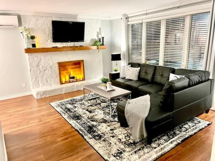 Terra Nova House | East End Stay