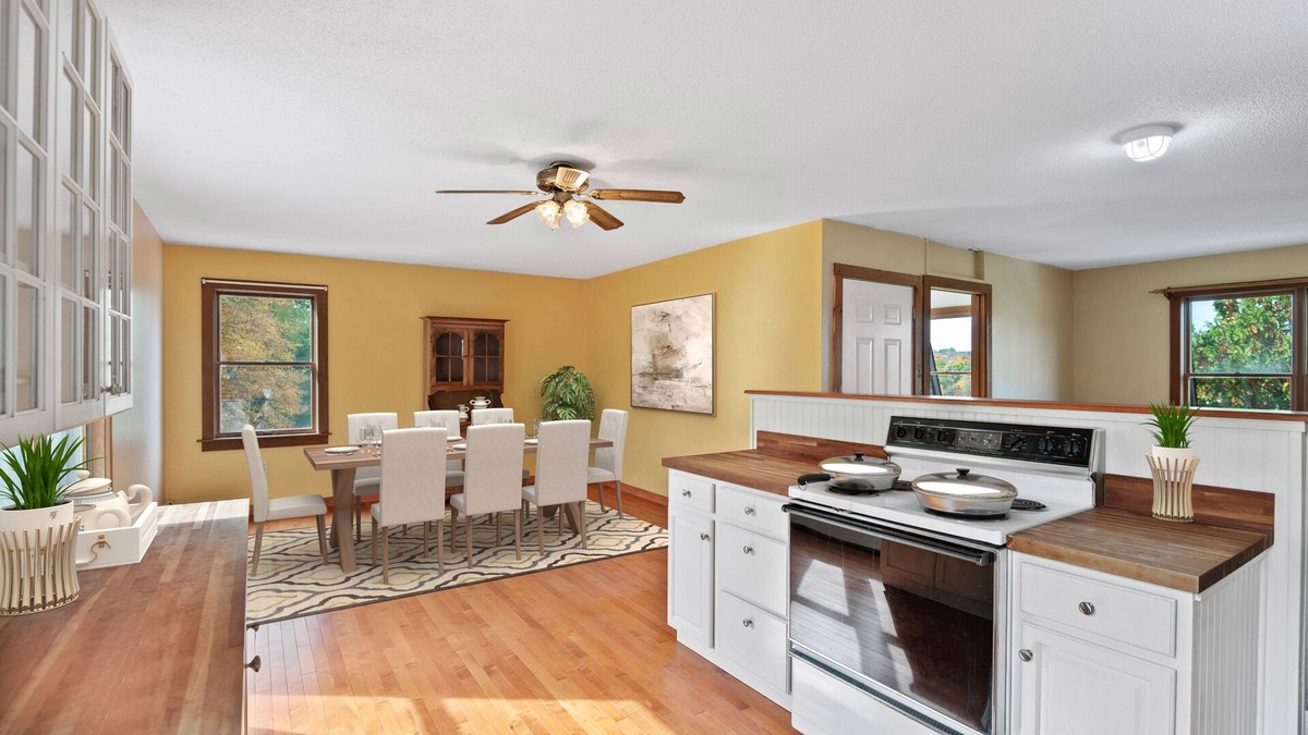 Moodus House | East Haddam Country Loft.