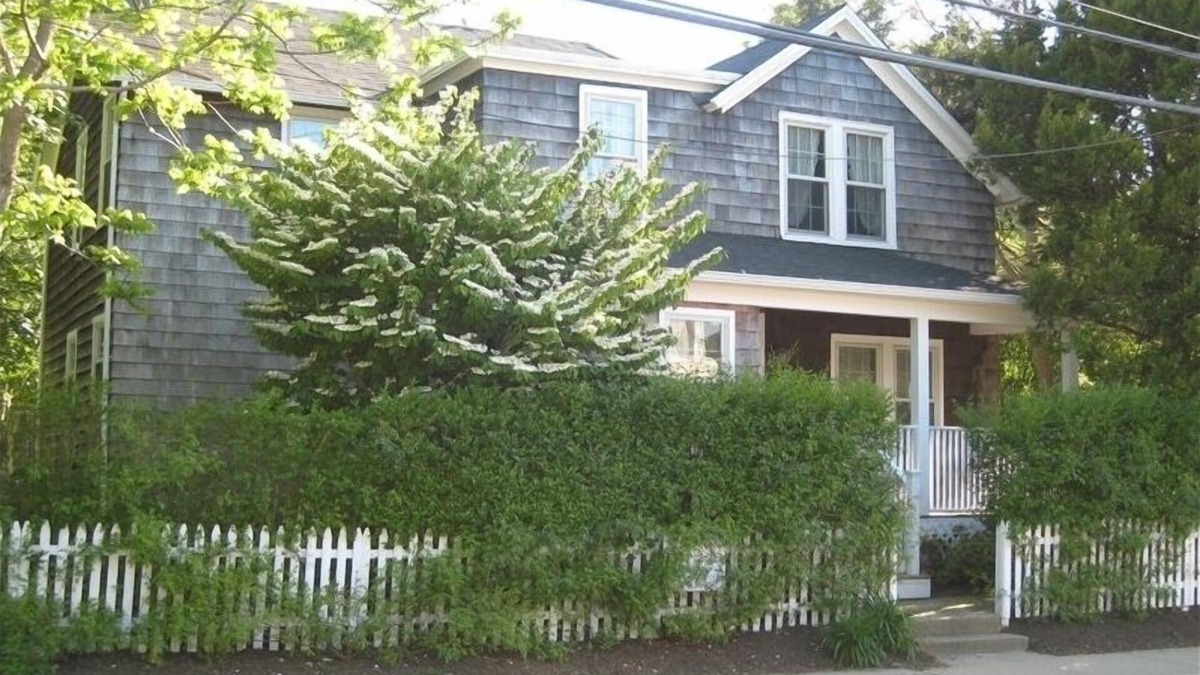 Village of East Hampton House | East Hampton Village Getaway - right off Main Street