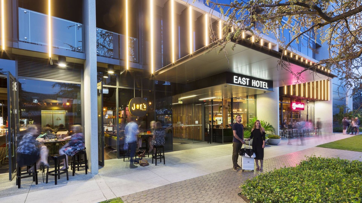Griffith Hotel | East Hotel