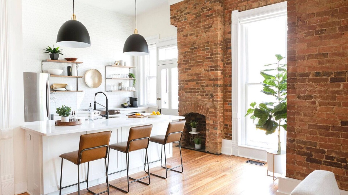 Bowling Green House | East Main - Historical Home, Recently Renovated