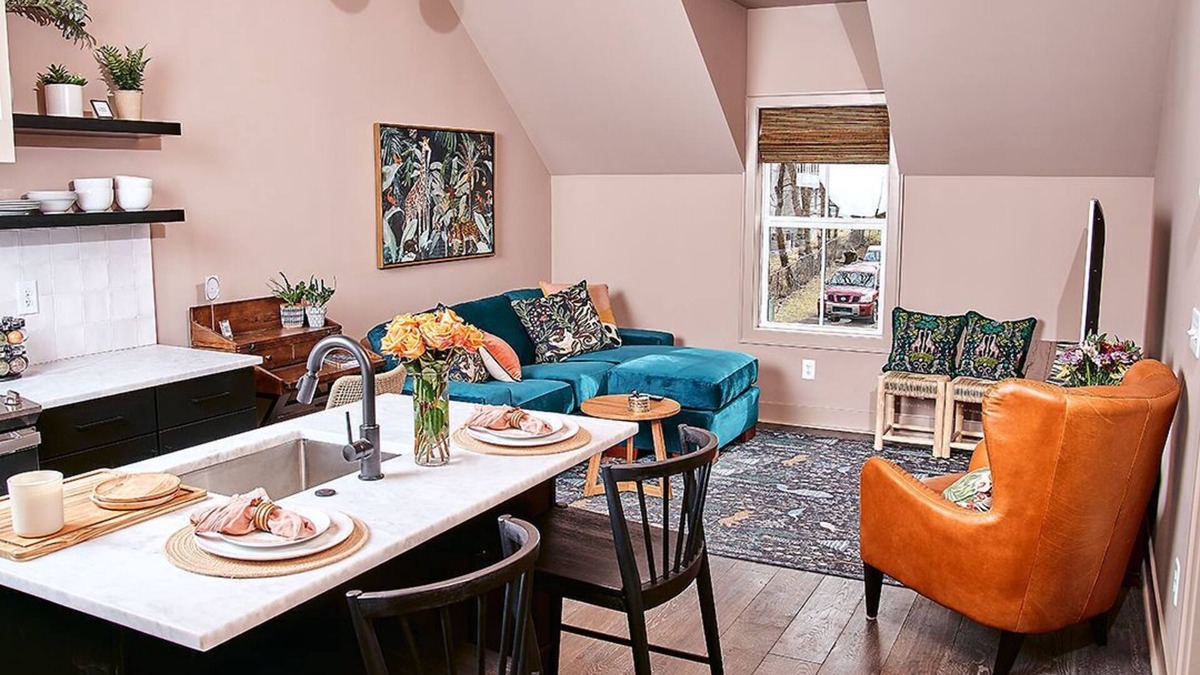 Cleveland Park House | East Nashville Guesthouse close to everything & Pet-Friendly!