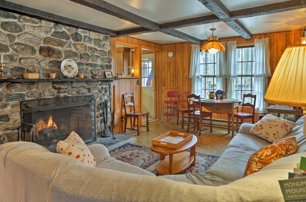 Otis House | East Otis Reservoir Cabin with Porch - Walk to Lake!