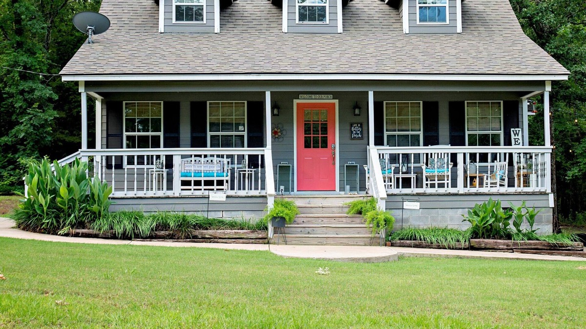 Murchison House | East Texas Hideaway-close to Canton and the lake
