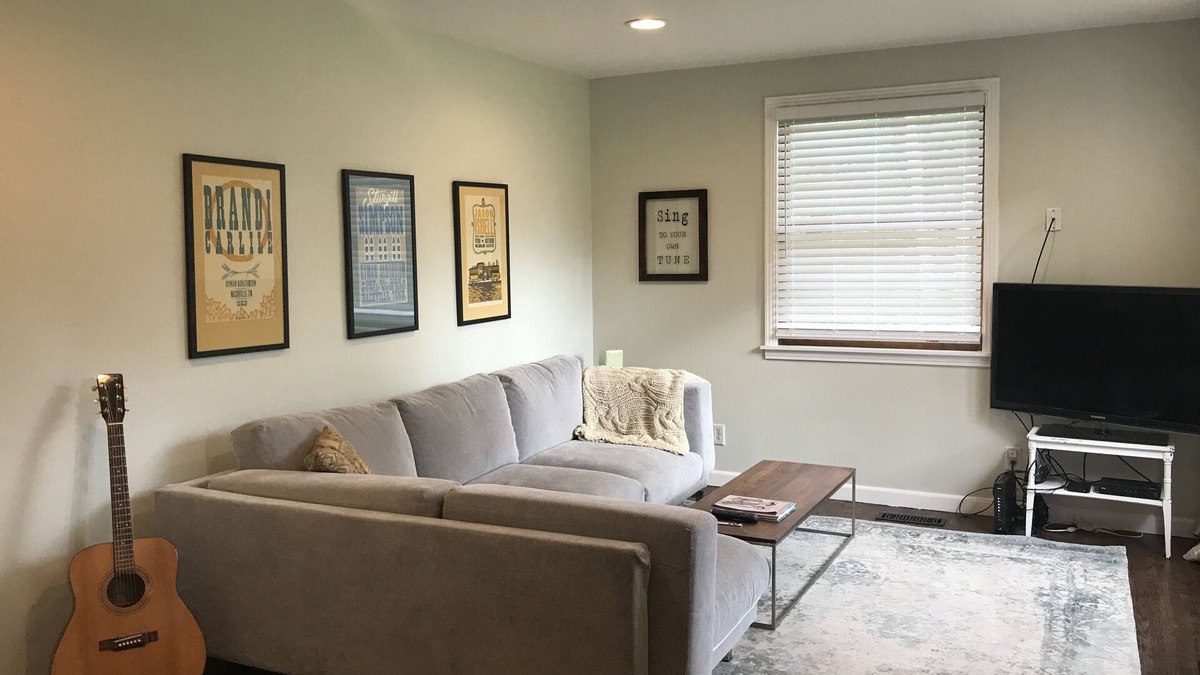 Inglewood House | East Village Escape - hip neighborhood
