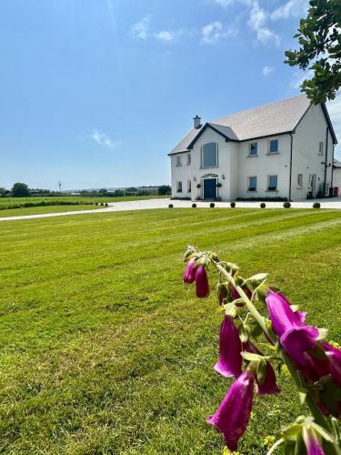 Garryvoe House | Eastbury House near Garryvoe Hotel & Ballymaloe House