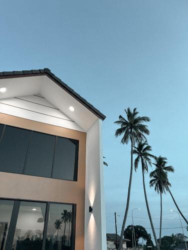 Kuantan House | Eastcape by The White Sands Homestay