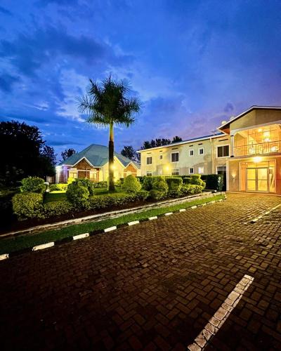 Kayonza Hotel | Eastern Country Hotel
