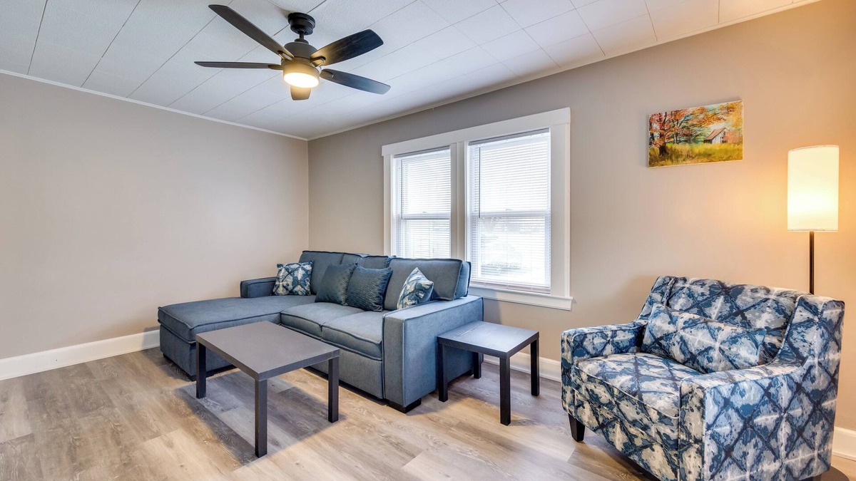 Easthampton Apartment | Easthampton Vacation Rental - Walk to Breweries!