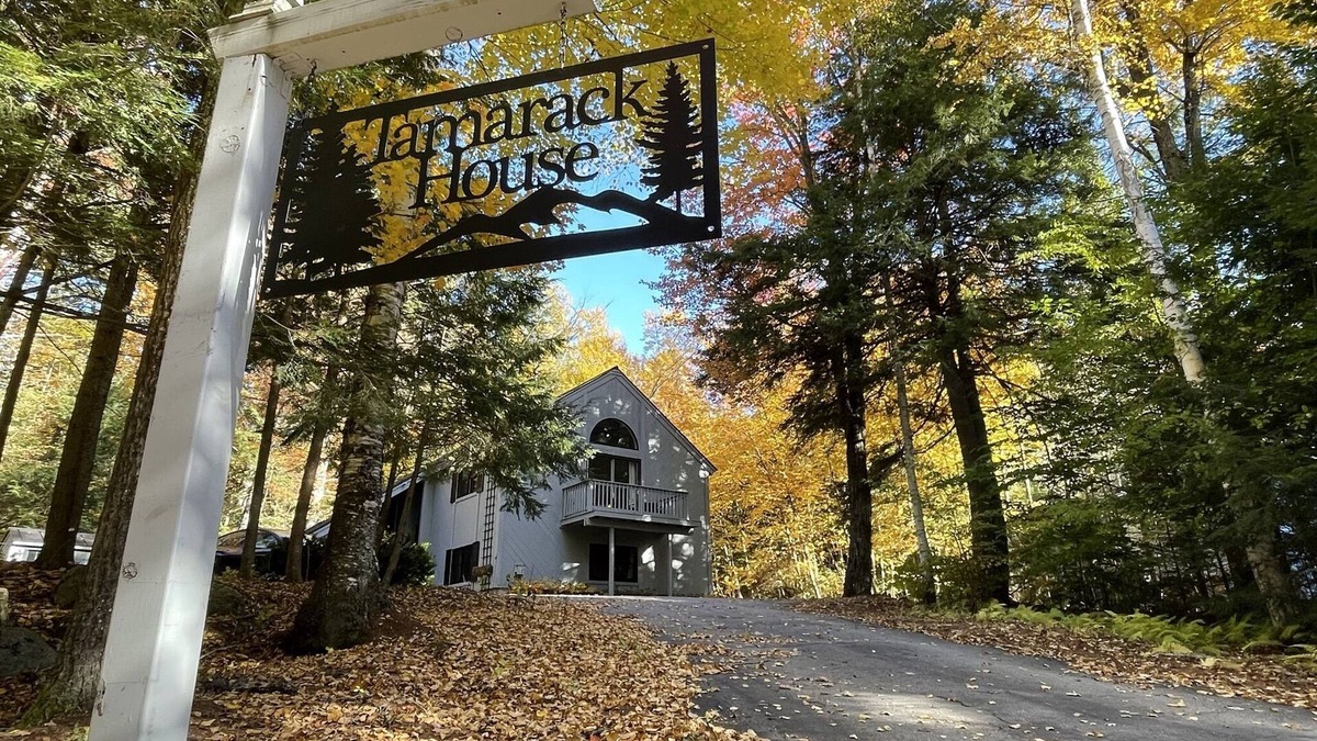 Grantham House | Eastman Home- Golf, Ski, Lake, Hike - Sleeps 14