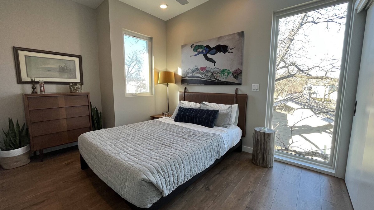 Chestnut Apartment | Eastside Treehouse