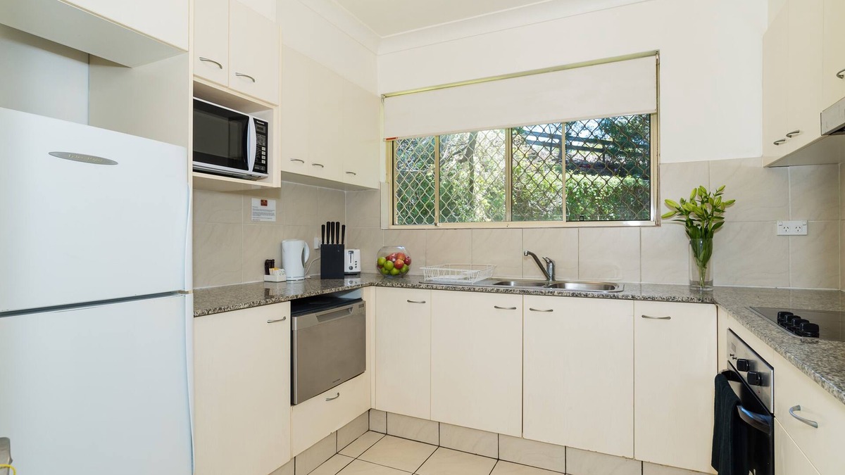 Eastwood Apartment | Eastwood Furnished Apartments - 2 Bedroom Unit