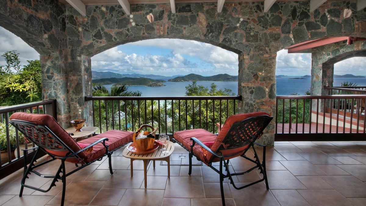 Estate Calabash Boom House | Easy Breezes ~ Family Luxury & Romantic Getaways