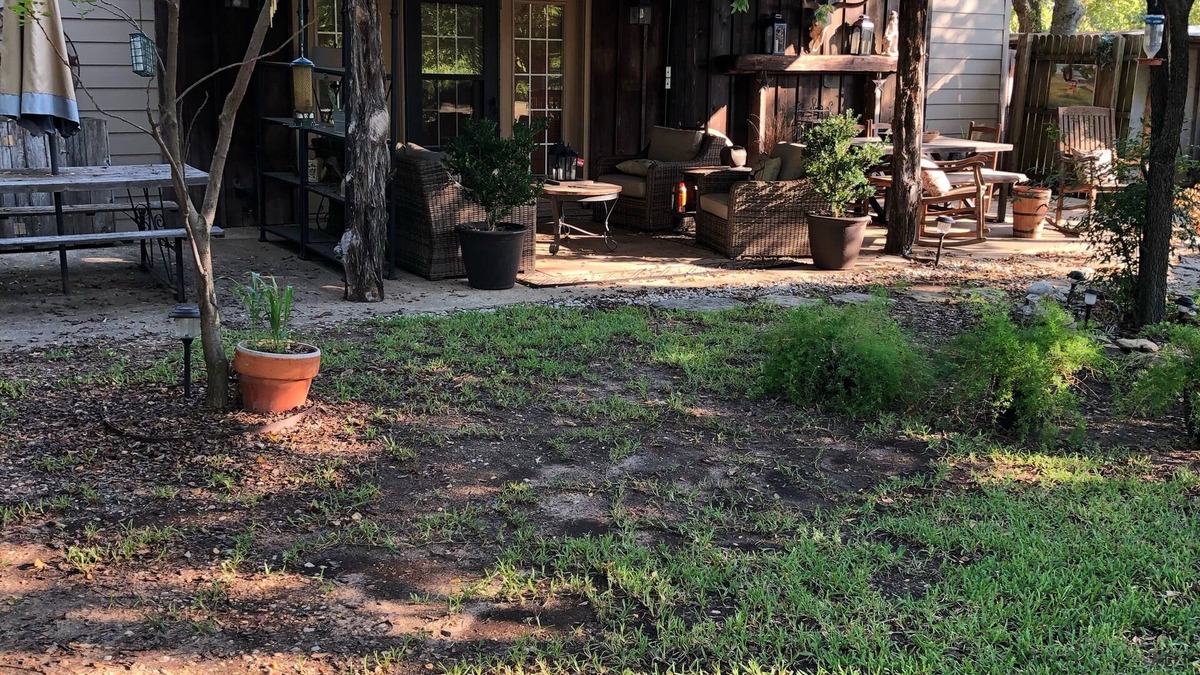 Waco House | Easy living country style Cottonseed House