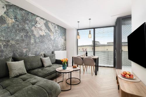 Srodmiescie Apartment | Easy Rent Apartments - Reduta Verde, Free Parking, 2 bedroom, 24h Check-in