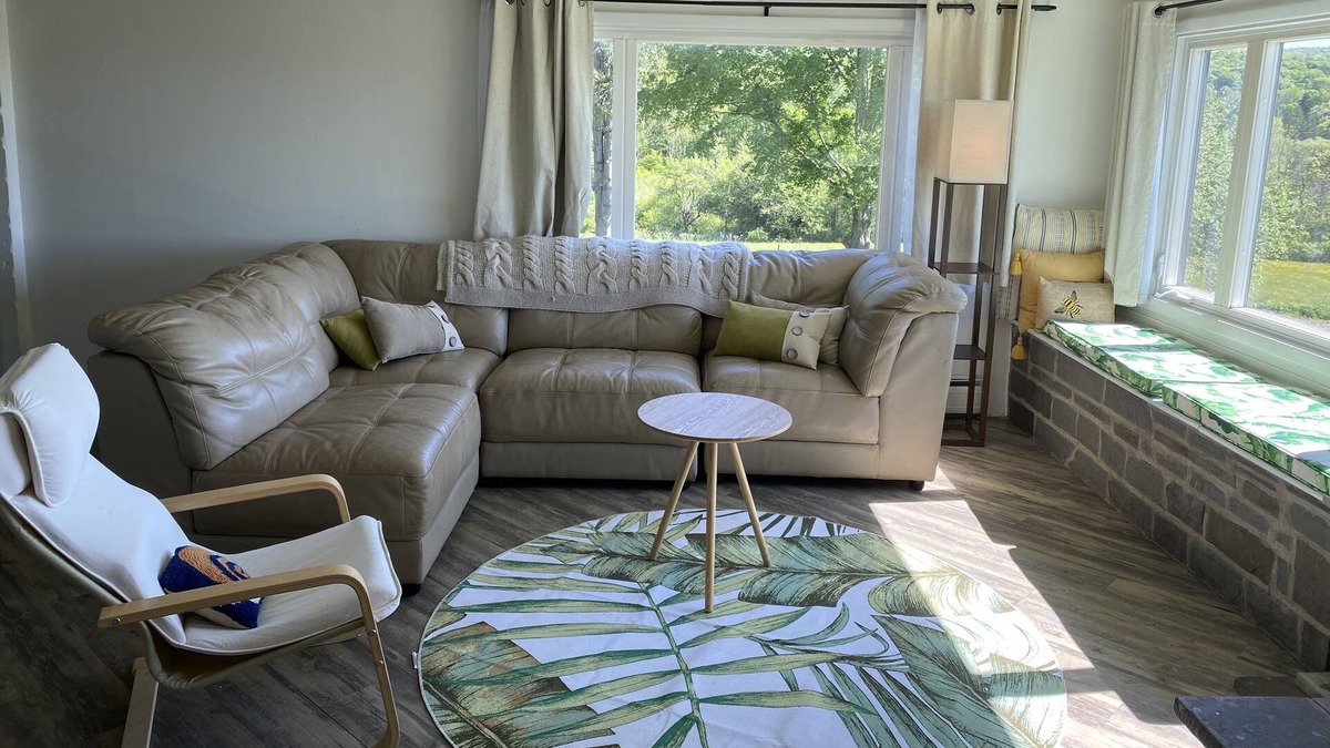 Caroline House | Easy Street Inn: a family-friendly home with beautiful views