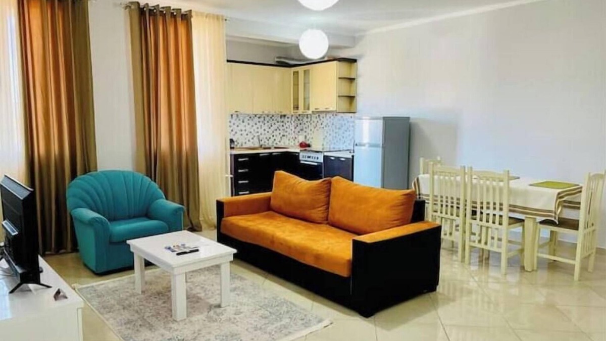 Mbrostar-Urë Condo | EasyTrip Family 2+1 Apartmt City Center 417G