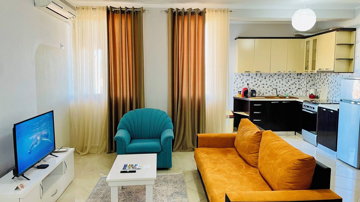 Divjake Apartment | EasyTrip Family - 2 bedrooms - City Center 417