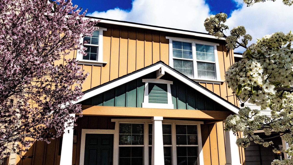 Midtown House | Eat-Sleep-Stroll-Repeat! Walkable Midtown 2BR Home