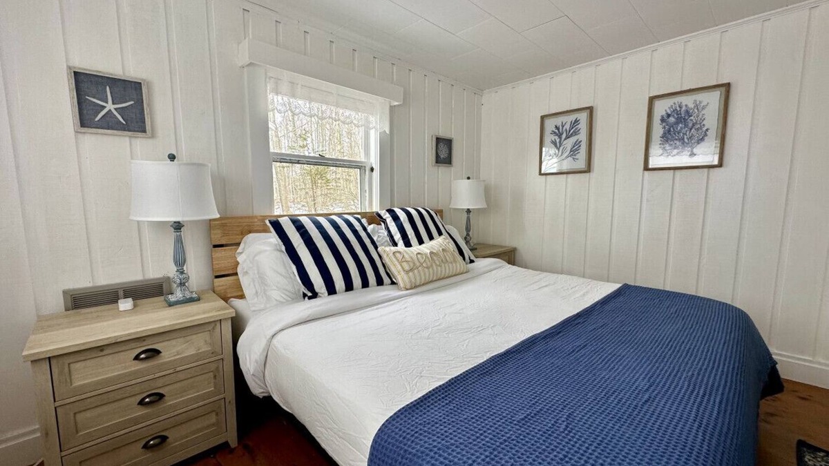 Pemaquid Beach Cabin | Ebb Tide Cabin @ Pemaquid Beach