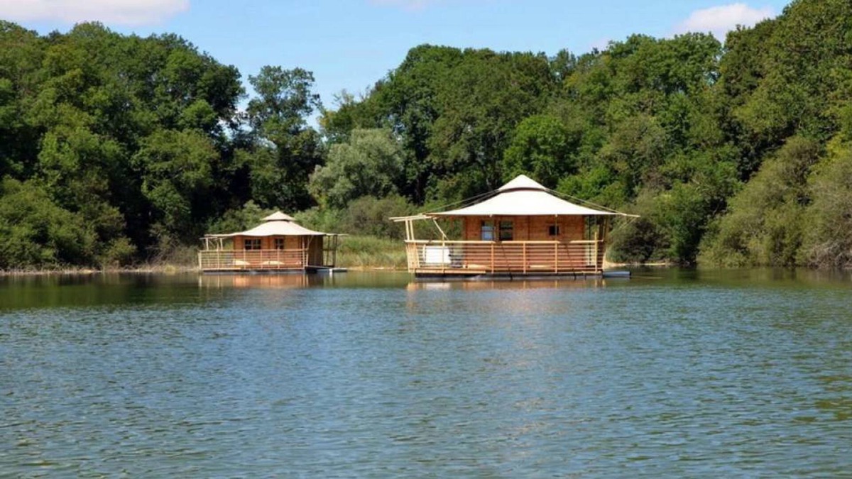 Louverne Hotel | Echologia Logements Insolites