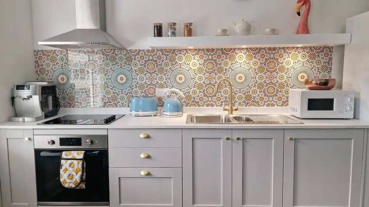 Montpellier House | Eclectic 1BD in the Heart of Cheltenham