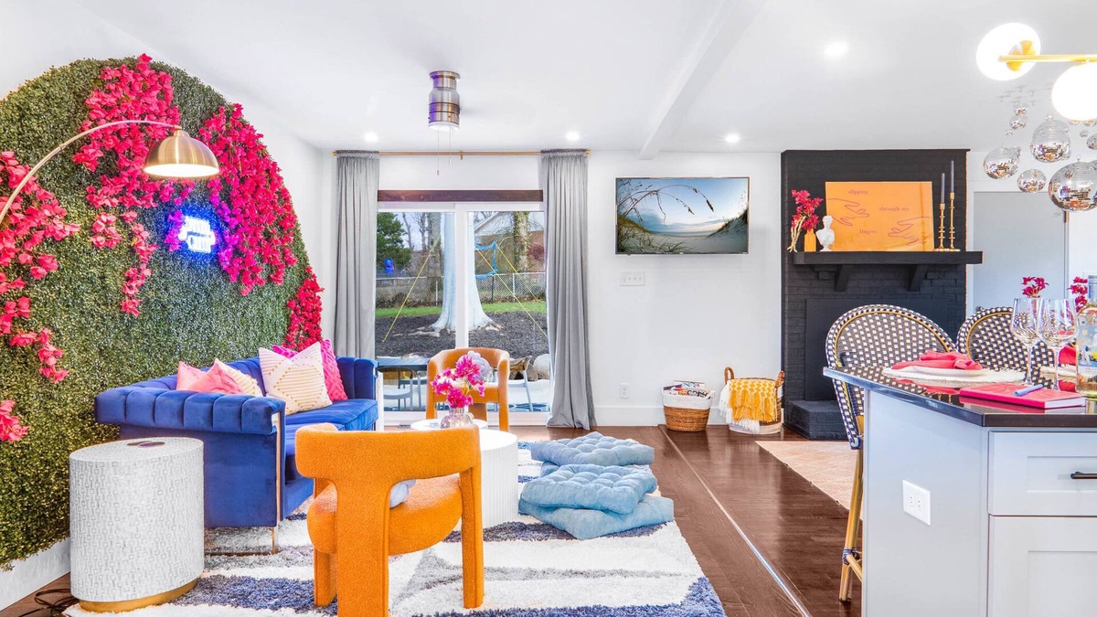 Toddville Road House | Eclectic Escape: 3bd - Backyard - 10min to Airport