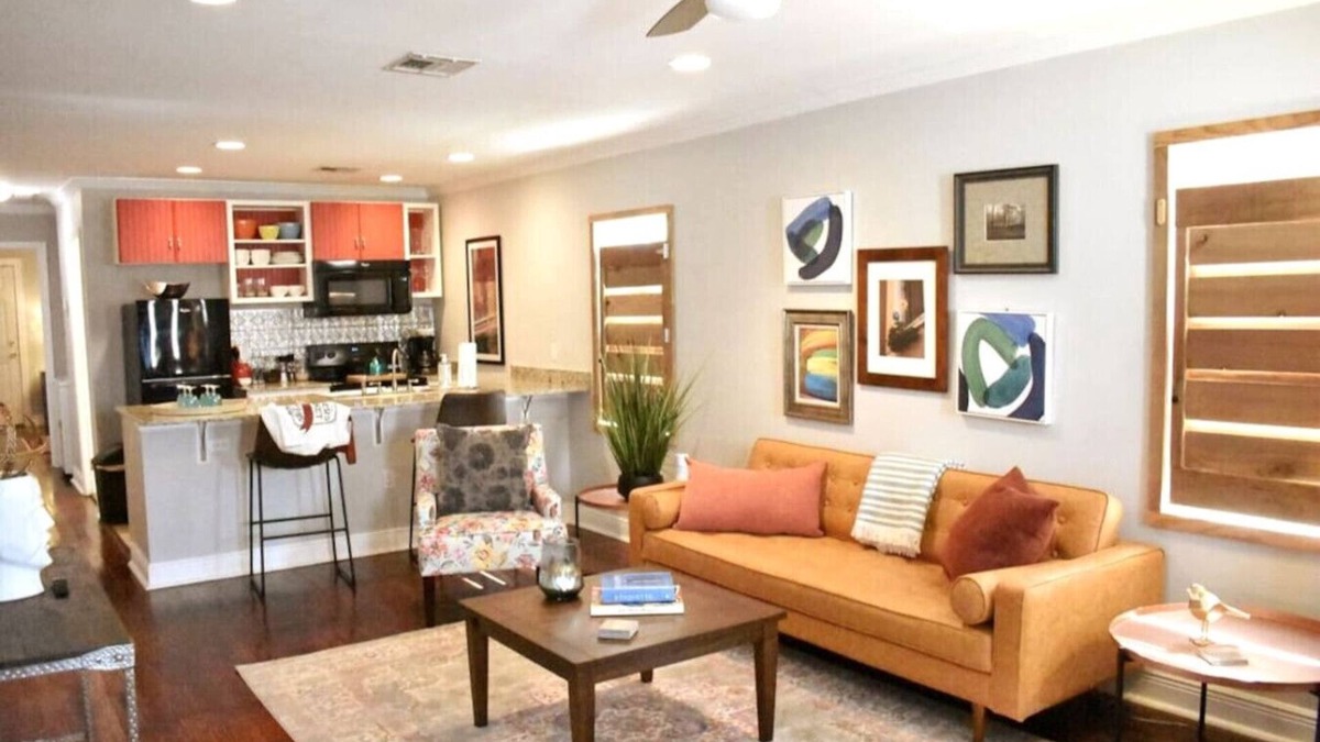 West Riverside Apartment | Eclectic West Riverside Apt | 6 min to Audobon Zoo