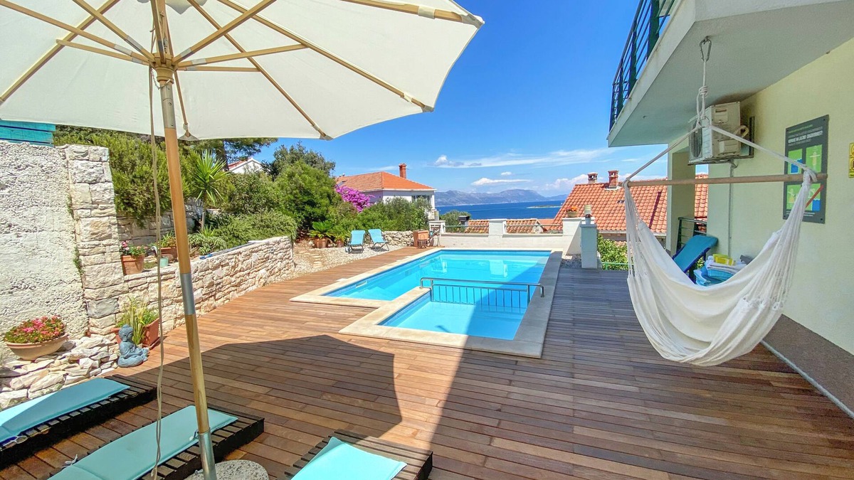 Lumbarda Apartment | Eco Apartments Sunshine with heated pool