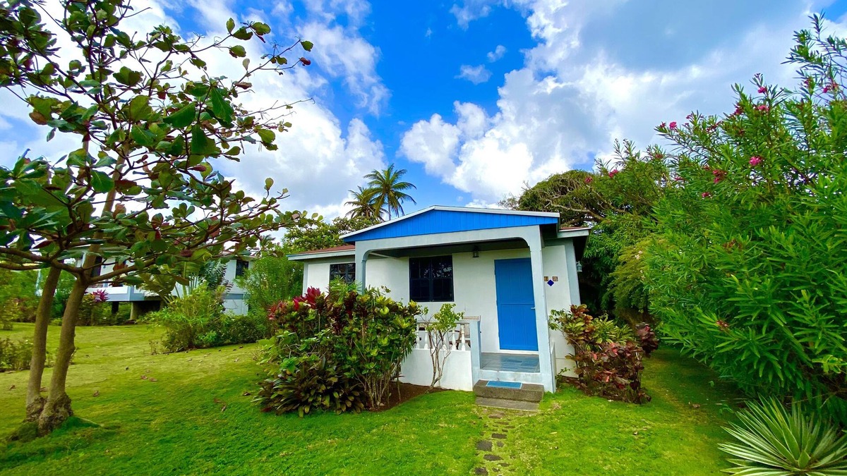 Calibishie Cottage | Eco-Cottage 1-bed set in tropical gardens