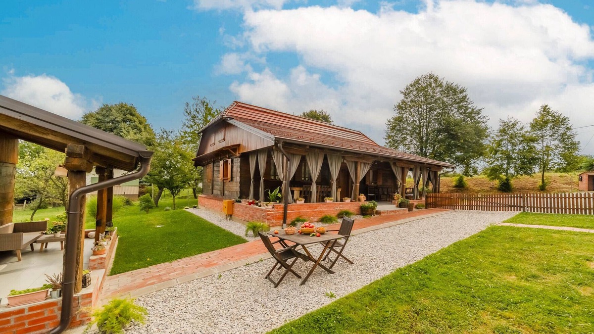 Sveti Juraj na Bregu House | Eco House Lina With Hot Tub and Sauna, Lopatinec, Croatia