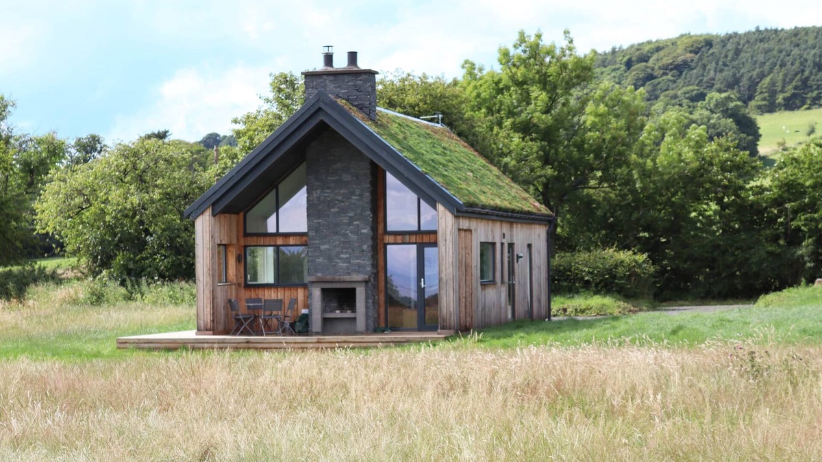 Leven House | Eco-Lodge with sea view Charleton Estate