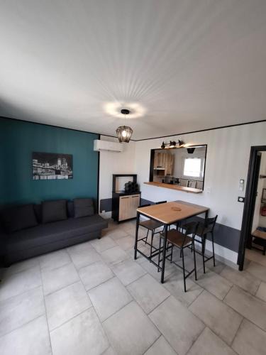 Mondeville House | Eco-Logis le 50, maison avec jardins et terrasse privatifs