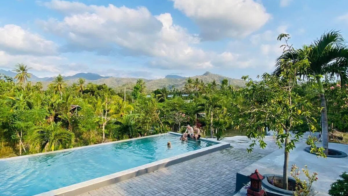 Pejarakan Hotel | Eco Moringa Garden