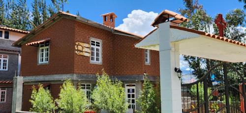 Independencia Hotel | Eco Paria Lodge