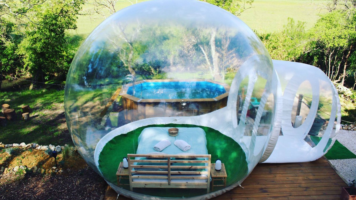 Allegre Les Fumades Bed & Breakfast | Eco-responsible transparent dome