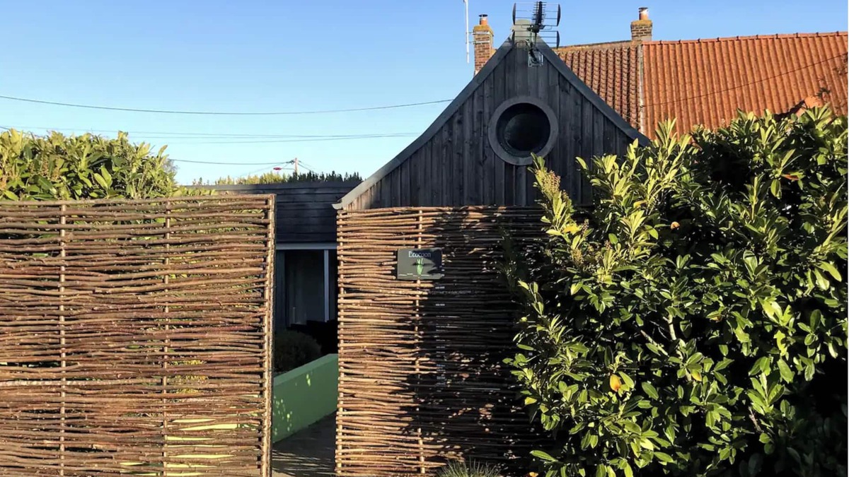 Arques House | Ecocoon Cottage – Sleeps 4 – 2 Bathrooms – Heated Indoor Pool