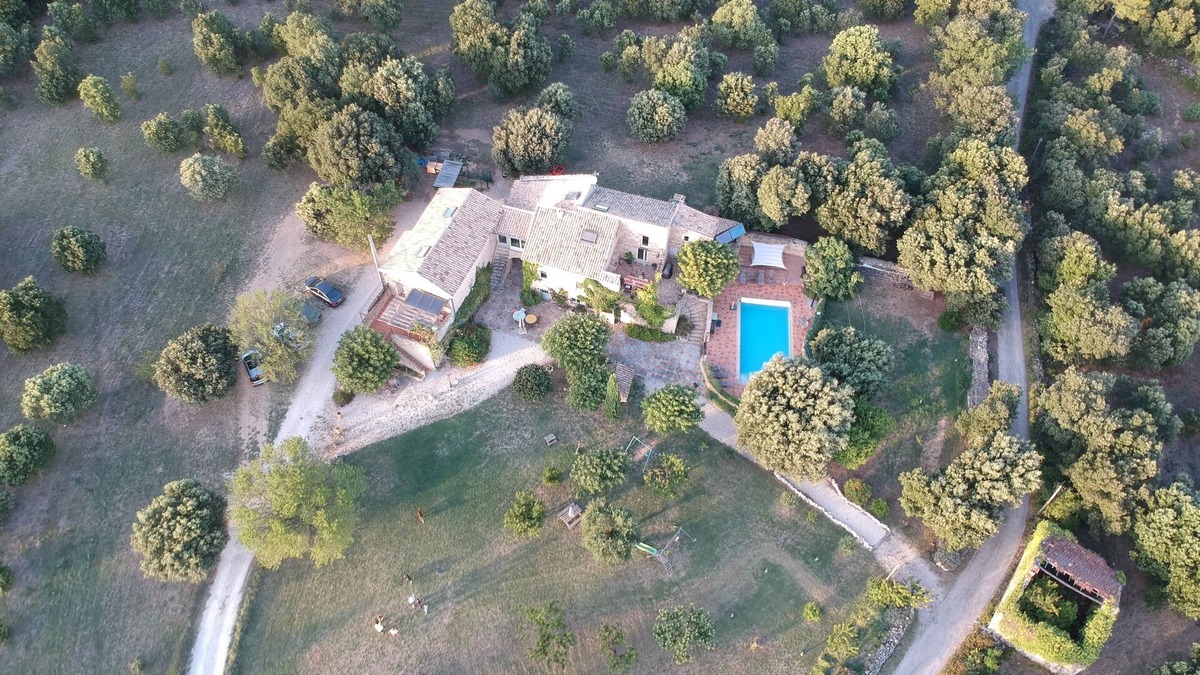 Saint-Restitut Apartment | Ecogîtes - Garrussiero - La Garrigue - Mas Driou