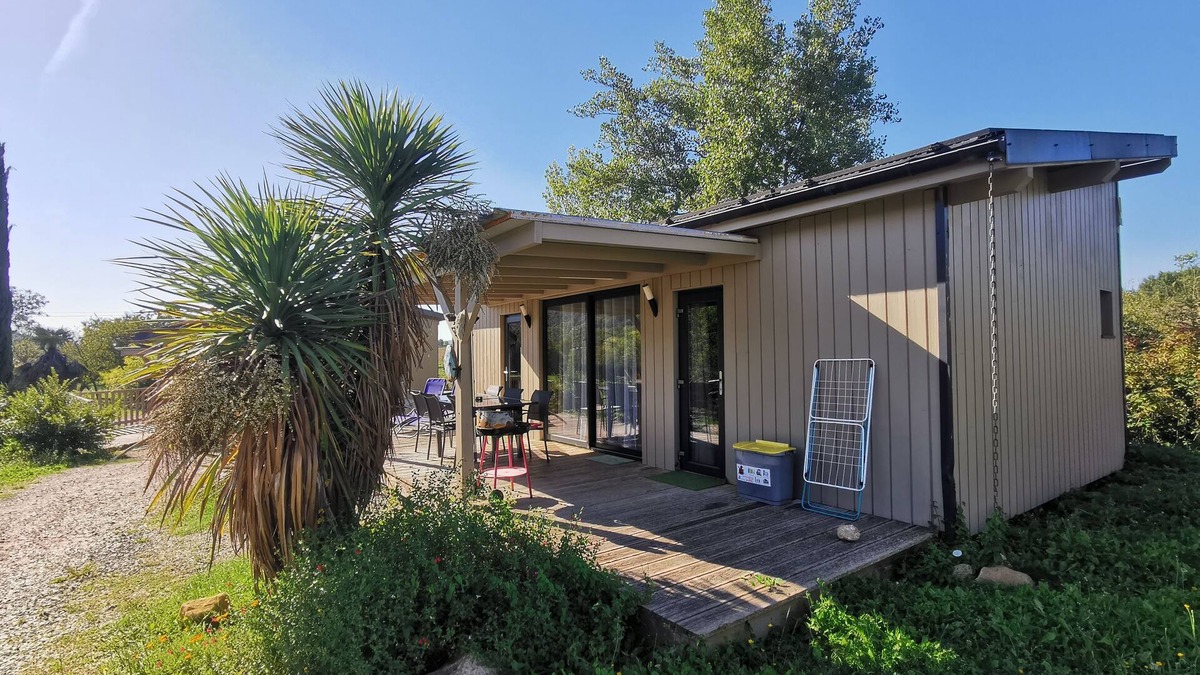 Martres-Tolosane Ski Chalet | Ecolochic chalet with 2 bedrooms + 2 bathrooms with 8 sleepings