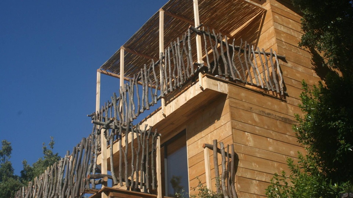Poggio-Marinaccio House | Ecolodge en bois au cœur du maquis corse - Cabane San Petrone