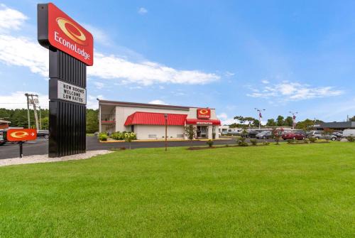 Washington Hotel | Econo Lodge North Washington
