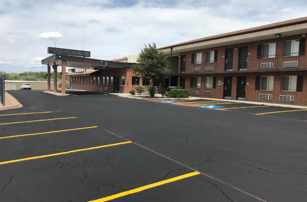 Salina Cabin | Econo Lodge Salina Scenic Route 89 & I-70