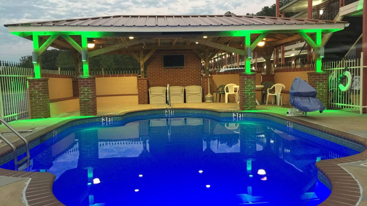 Selmer Hotel | Econo Lodge Selmer