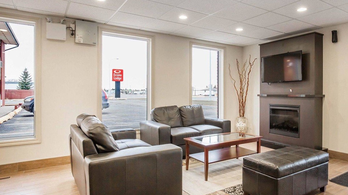 Taber Hotel | Econo Lodge Taber