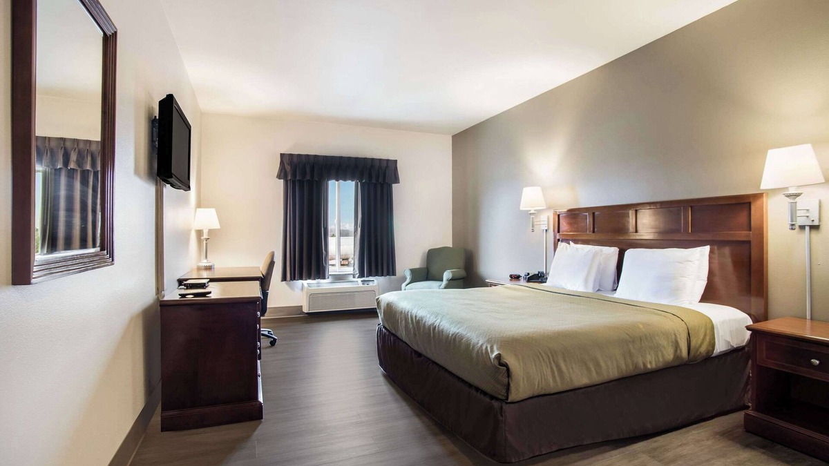 Anderson Hotel | Econo Lodge