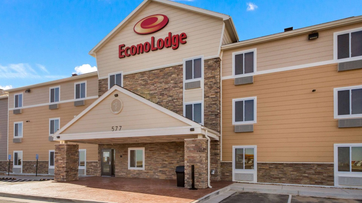 Burlington Hotel | Econo Lodge