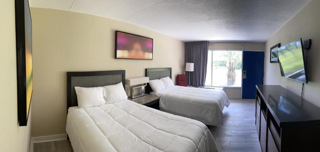 Jennings Cabin | Econo Lodge