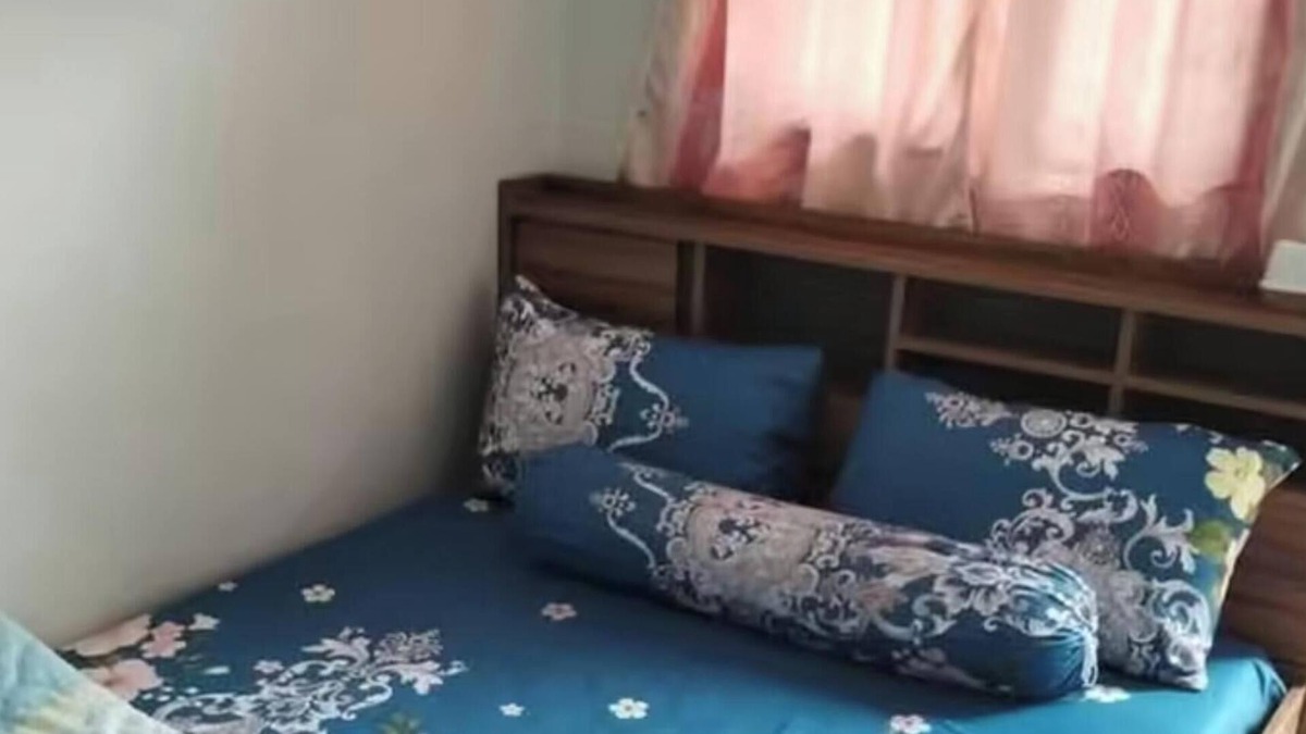 Rayong Apartment | Economy double room with fan only and external bathroom facilities