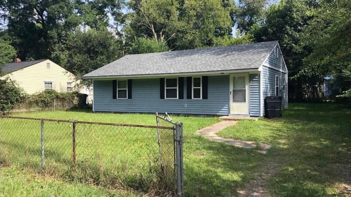 North Charleston House | Economy Housing, Clean & Convenient Location